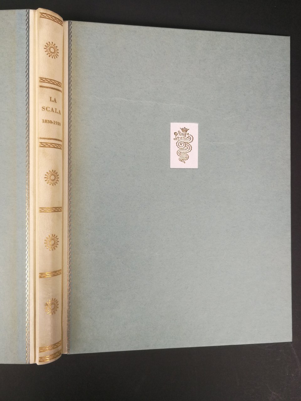 Gutierrez Benianimo. La Scala nel 1830 e nel 1930. Con …