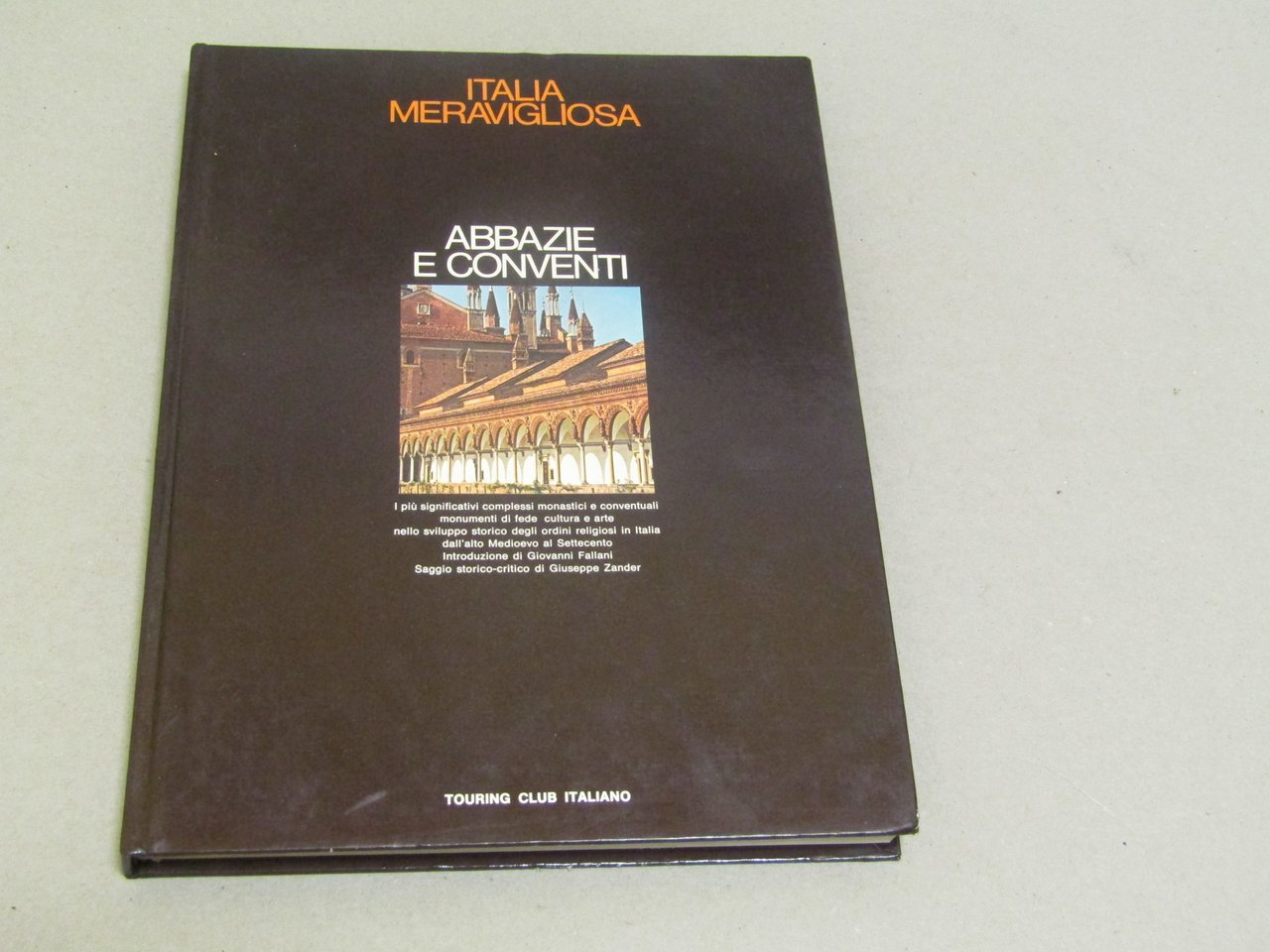 Italia meravigliosa , abbazie e conventi | Immagine principale