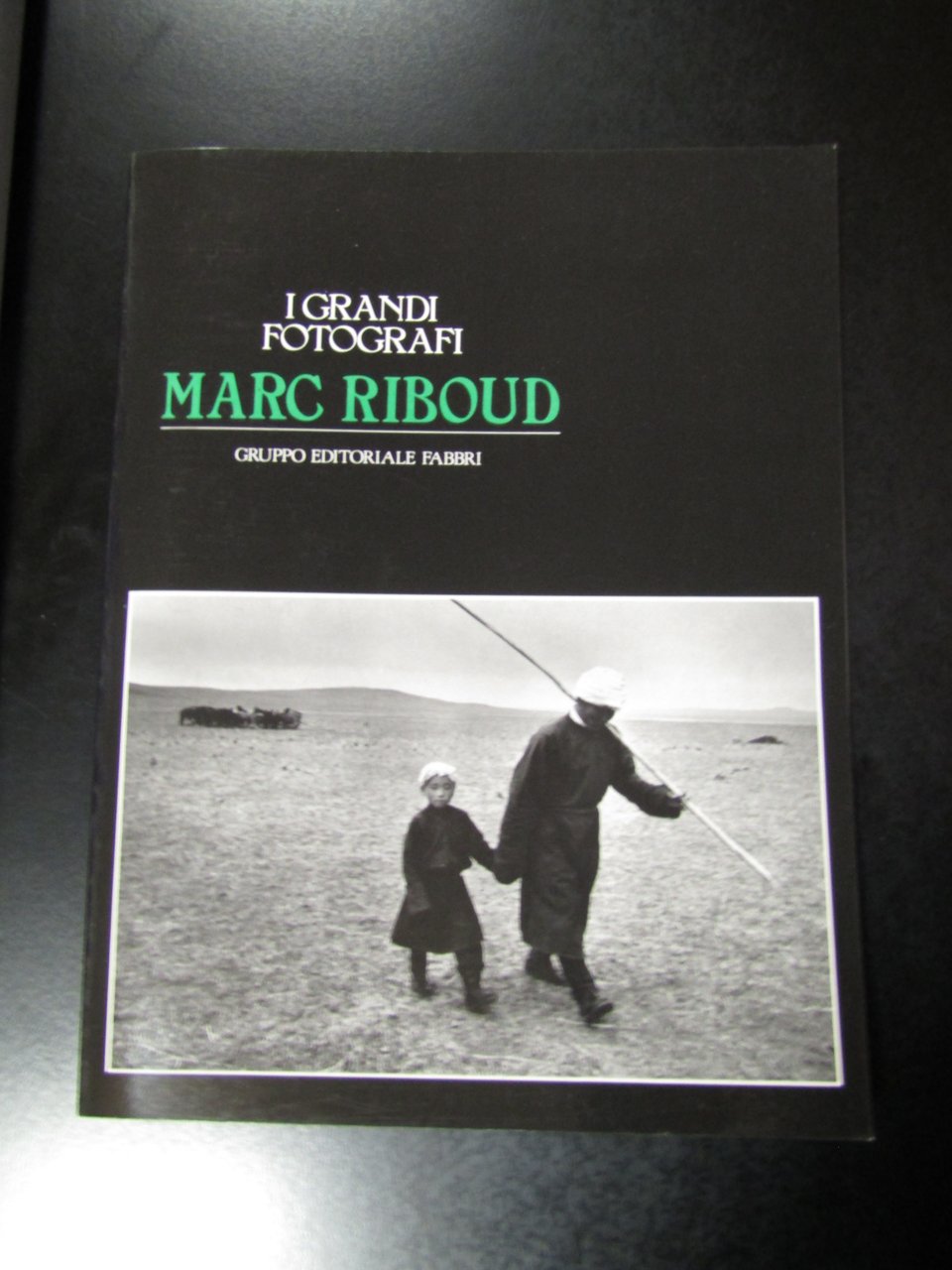 Marc Riboud. I grandi fotografi. Gruppo Editoriale Fabbri 1983.