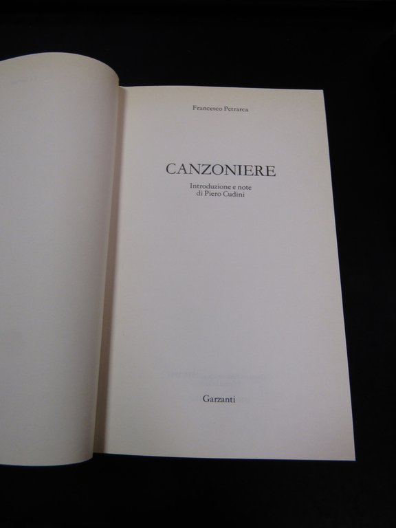 Petrarca Francesco. Canzoniere. Garzanti 1994 - I. Con cofanetto.