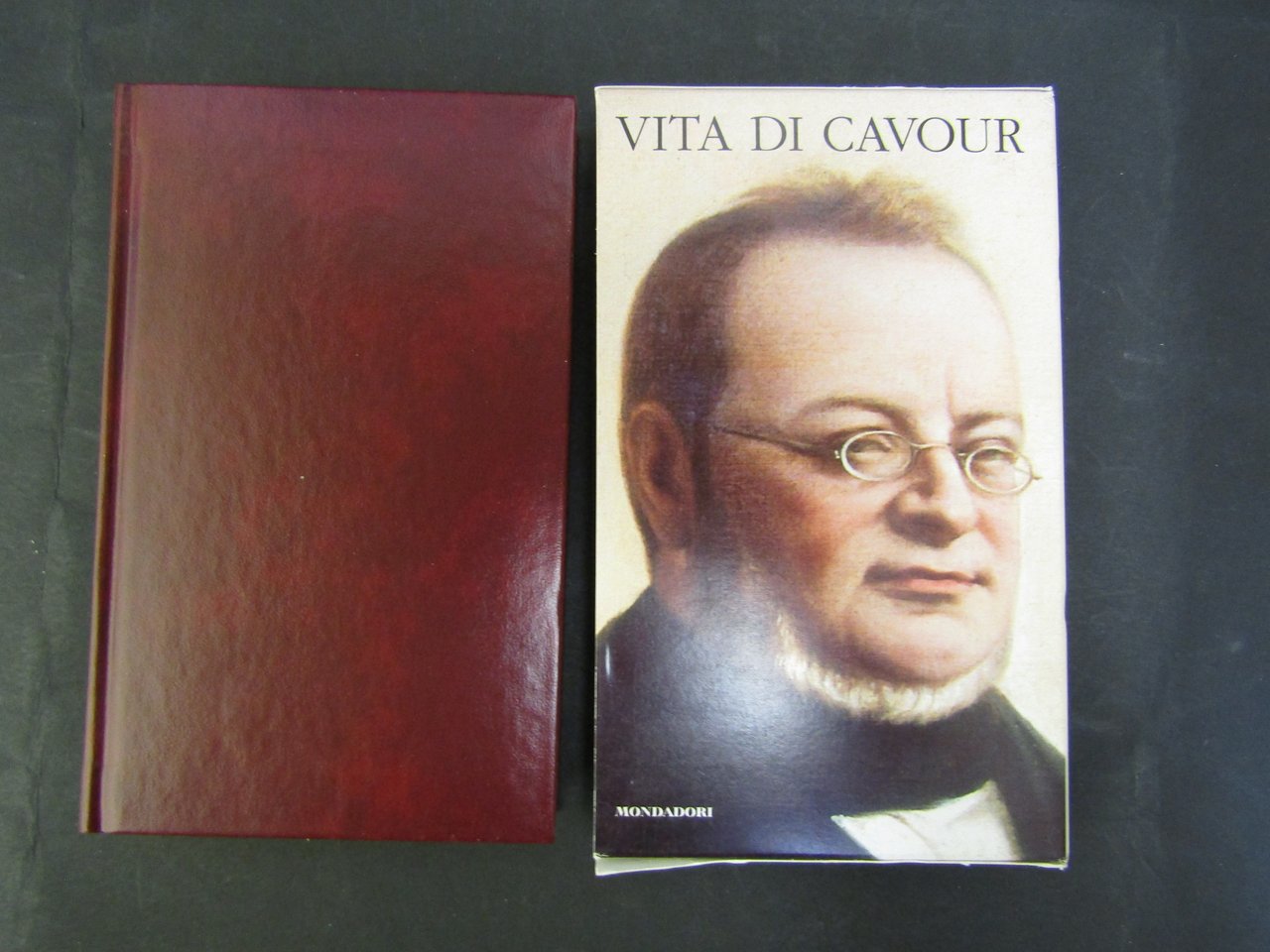 Romeo Rosario. Vita di Cavour. Meridiani - Mondadori. 2011. Con …