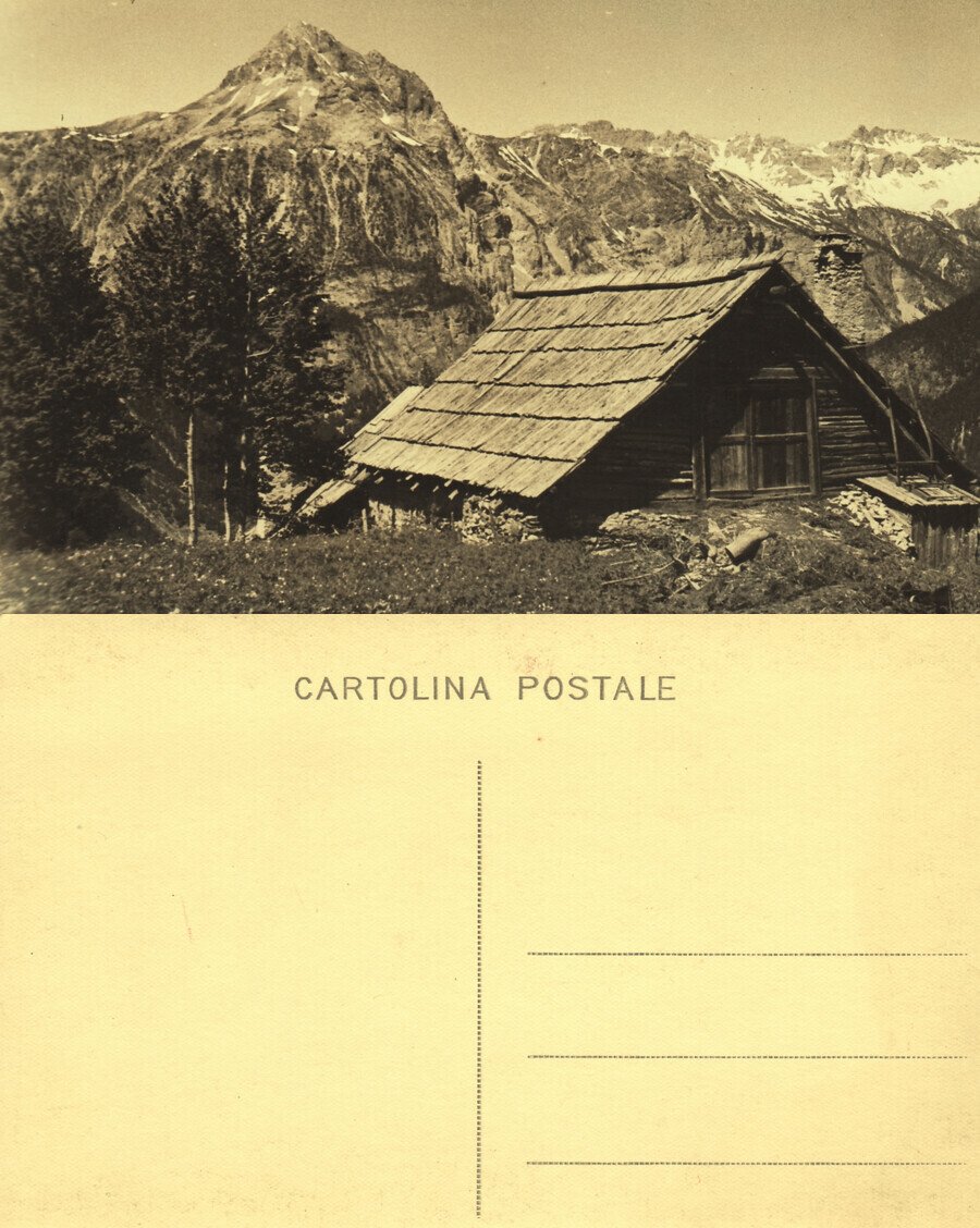 Baita in montagna. Non viaggiata