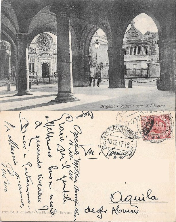 Bergamo. Porticato sotto la Biblioteca. Viaggiata 1917
