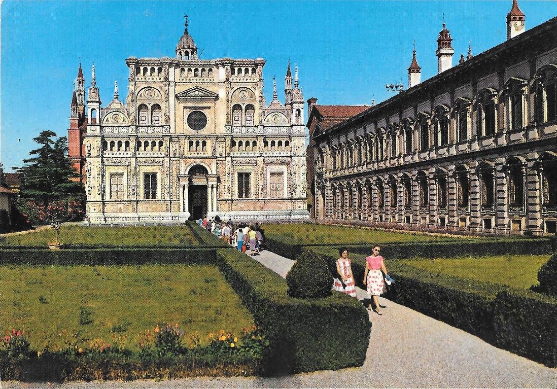 Certosa di Pavia. La Facciata e il Museo. Non viaggiata
