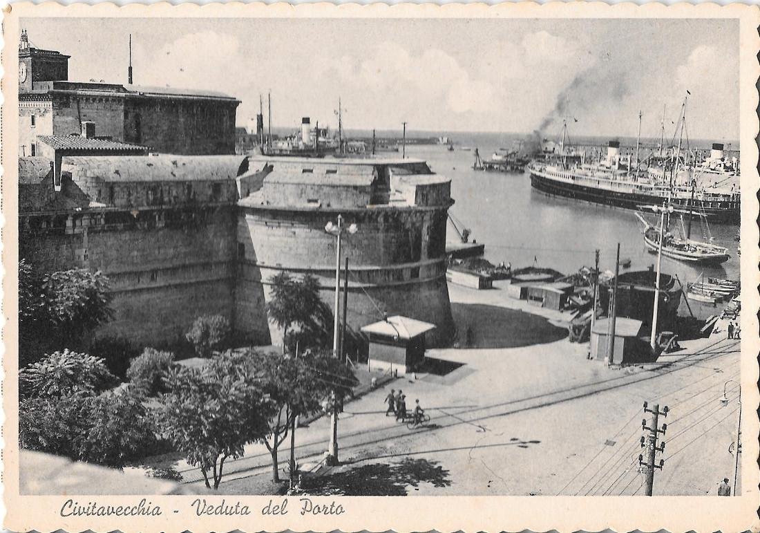 Civitavecchia. Veduta del porto. Ed. Altercocca. Non viaggiata