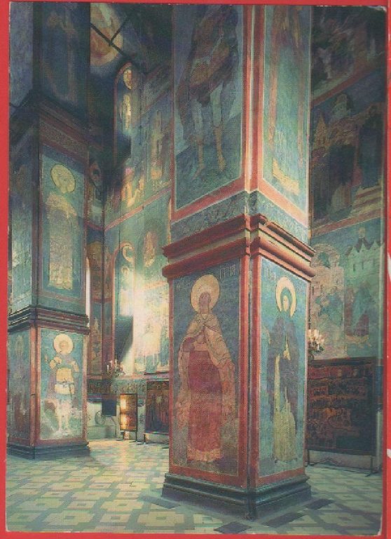Convento di Novodevichy (RUS). Colonne affrescate. Non viaggiata
