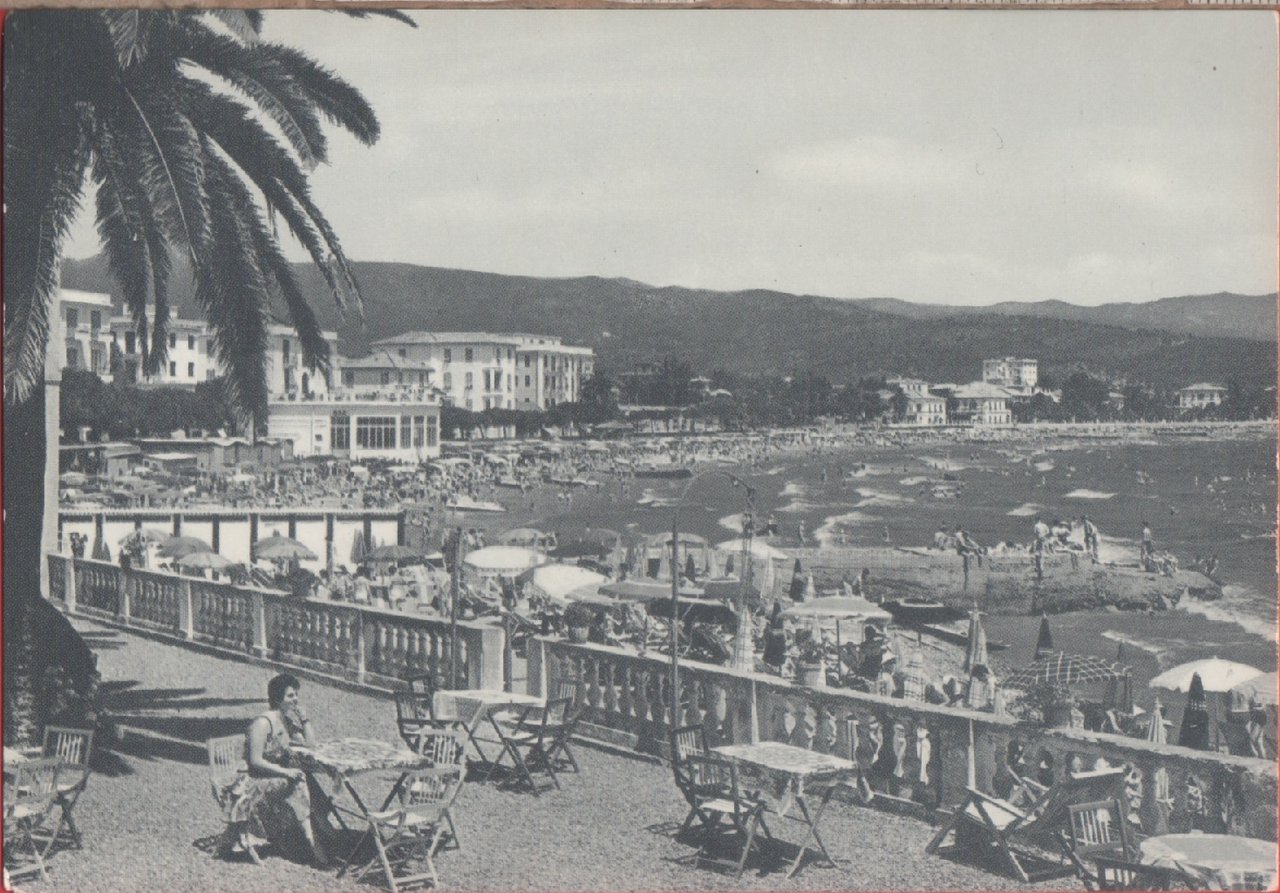 Diano Marina (IM). S. Anna. La ridente spiaggia. Non viaggiata