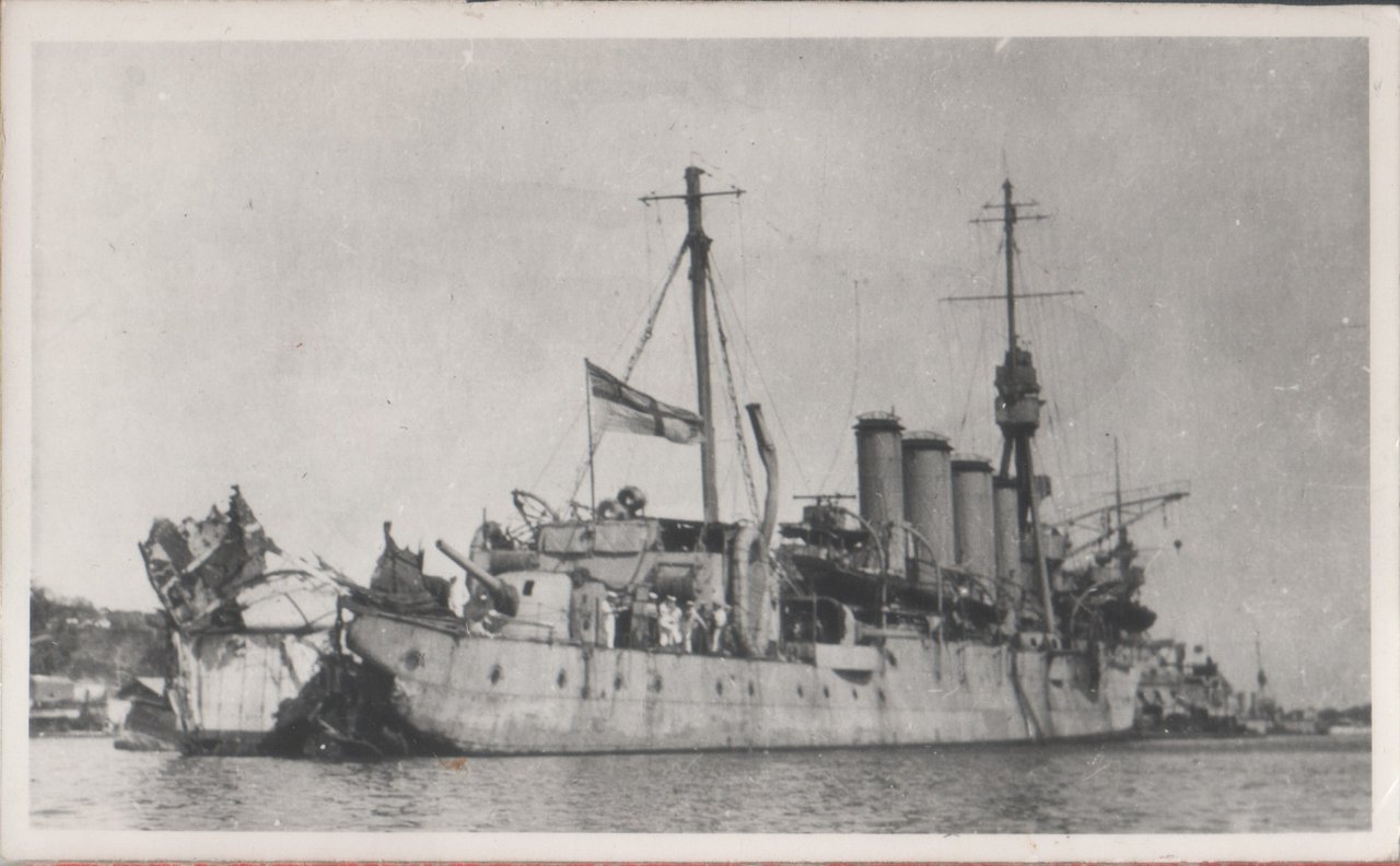 HMS Weymouth (1910). Photo