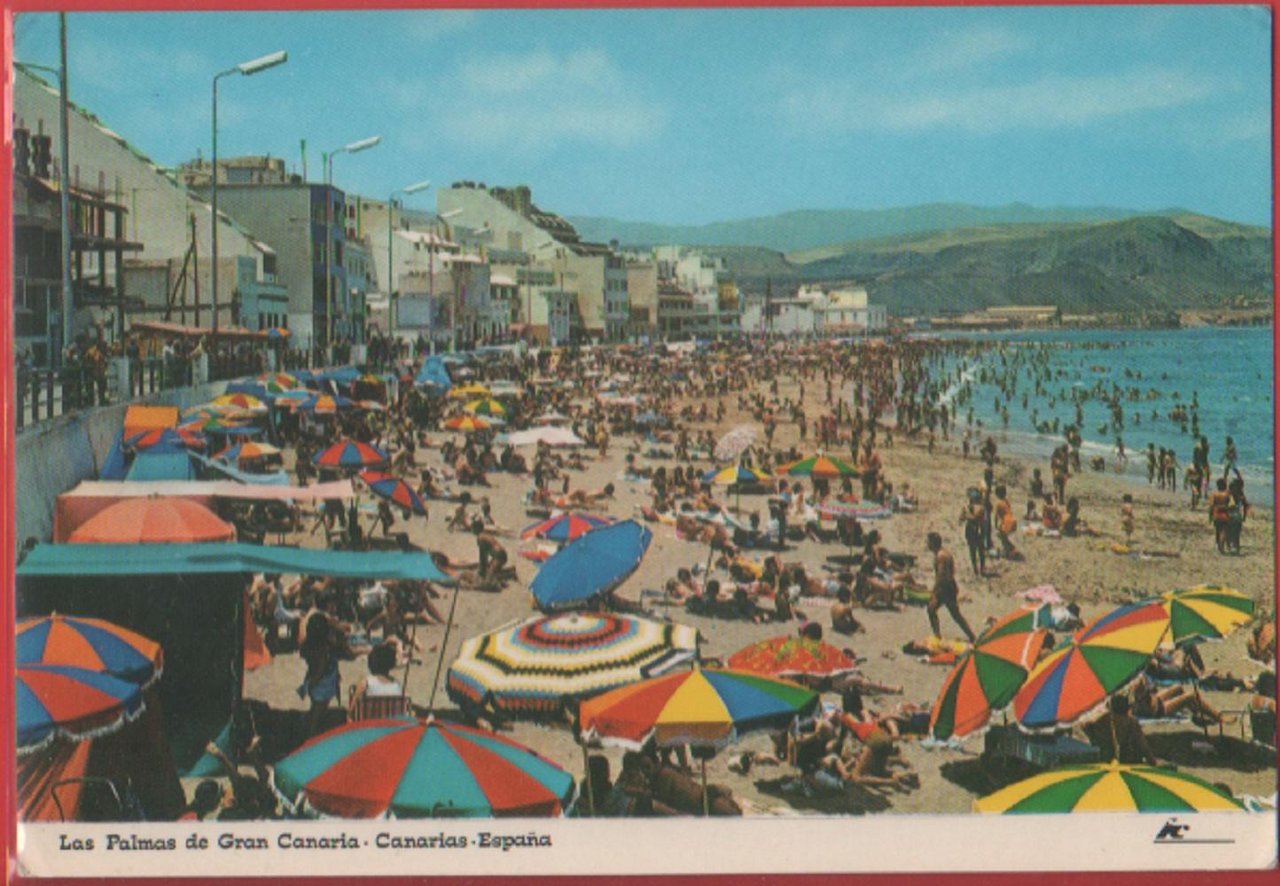 Las Palmas de Gran Canaria. Playa de Las Canteras. Non …
