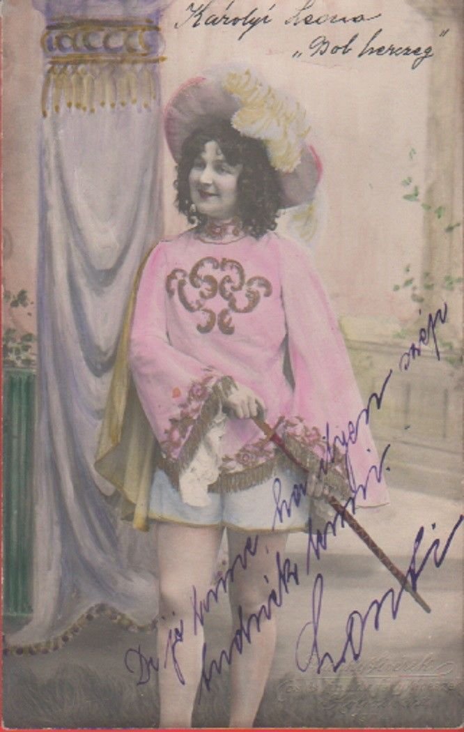 Léona Károlyi. (attrice ungherese). Con dedica autografa. Non viaggiata