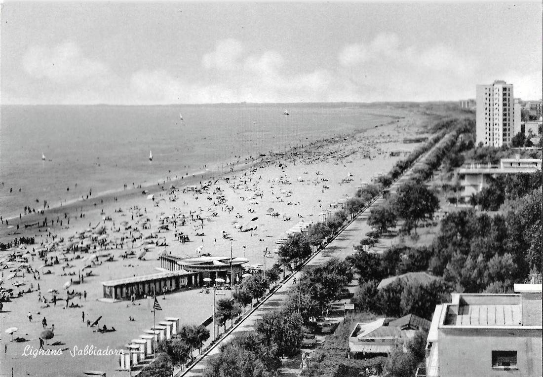 Lignano Sabbiadoro. Non viaggiata