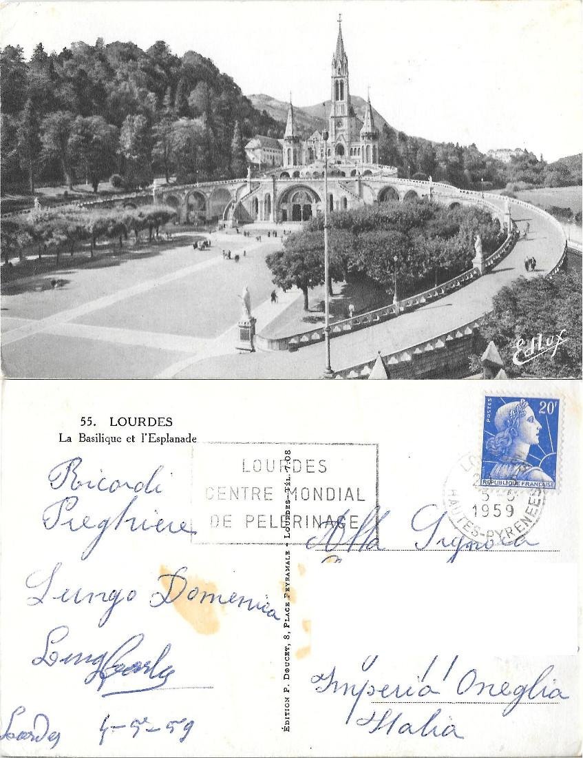 Lourdes. La Basilique et L'Esplanade. Viaggiata 1959