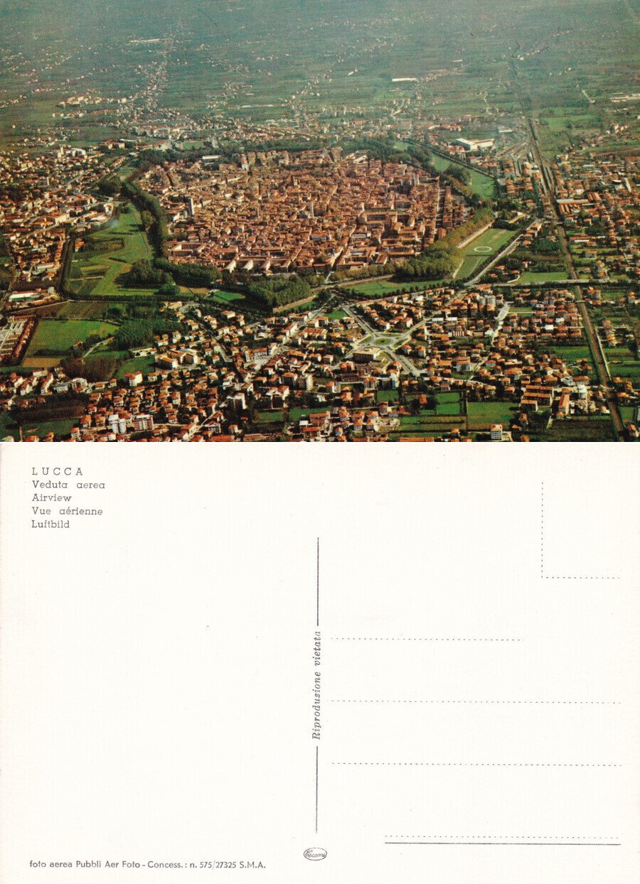 Lucca. Veduta aerea. Non viaggiata