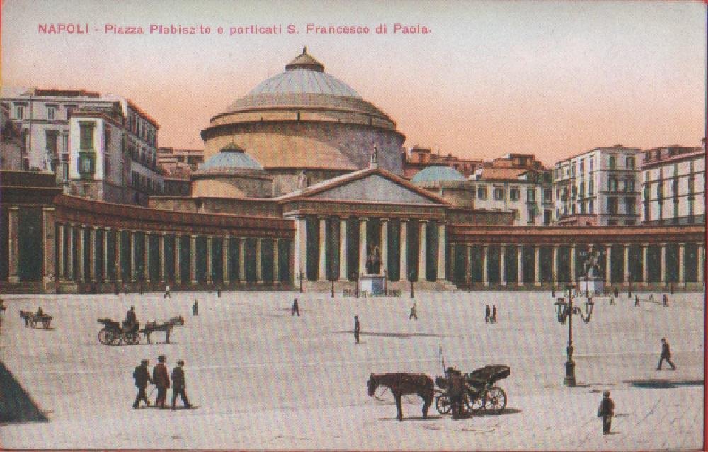 Napoli. Piazza Plebiscito. Non viaggiata
