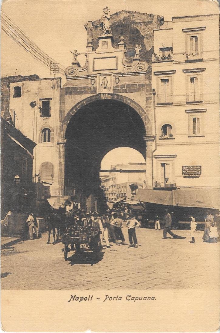 Napoli. Porta Capuana. Non viaggiata, originale d'epoca
