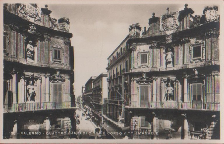 Palermo. Quattro canti di città e corso Vitt. Emanuele.Non viaggiata