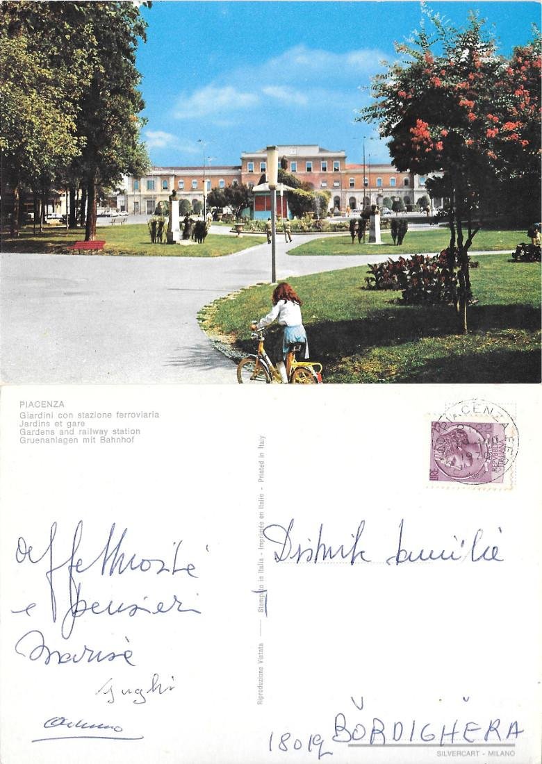 Piacenza. Giardini con la stazione ferroviaria. Viaggiata 1970