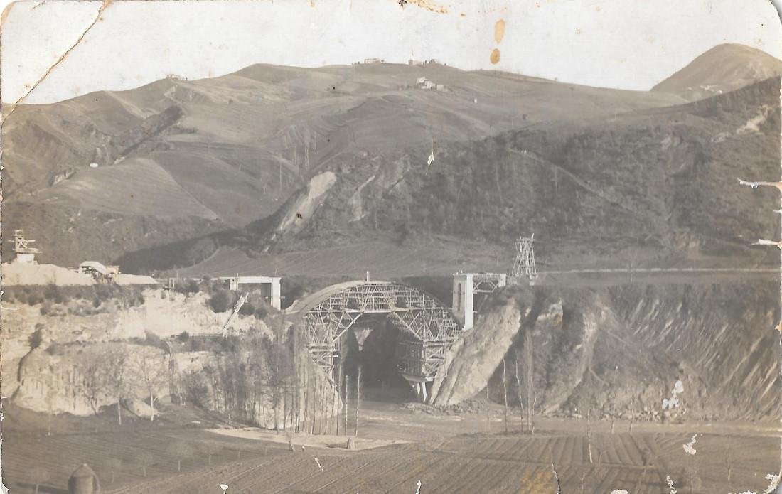 Ponte in costruzione. Non viaggiata, originale d'epoca