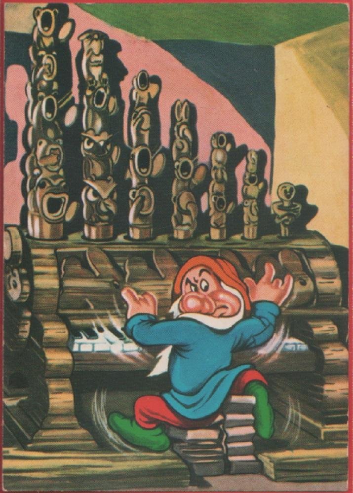 Sette nani. Brontolo suona il piano. Non viaggiata