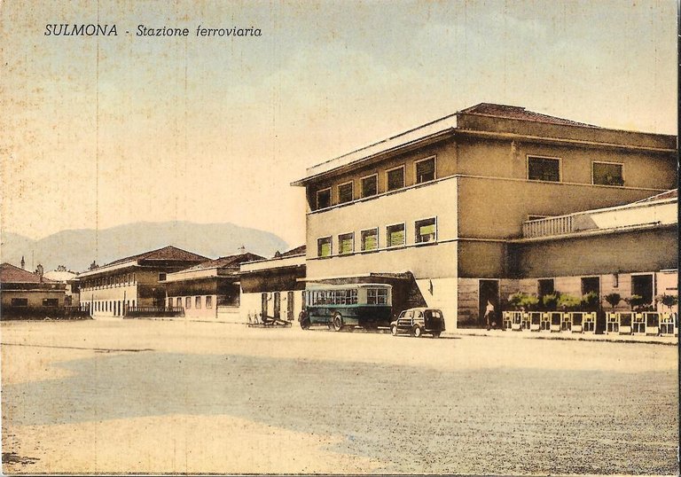 Sulmona. Stazione ferroviaria. ed. Alterocca. Non viaggiata