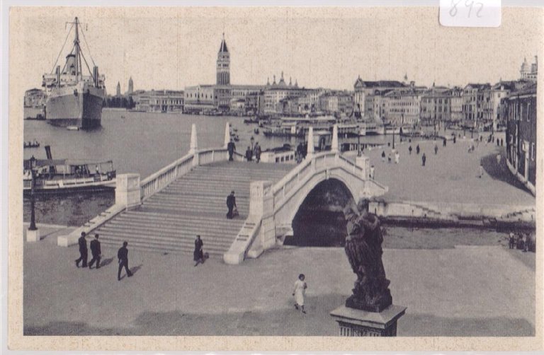 Venezia. Bacino di S. Marco e Riva degli Schiavoni. Non viaggiata