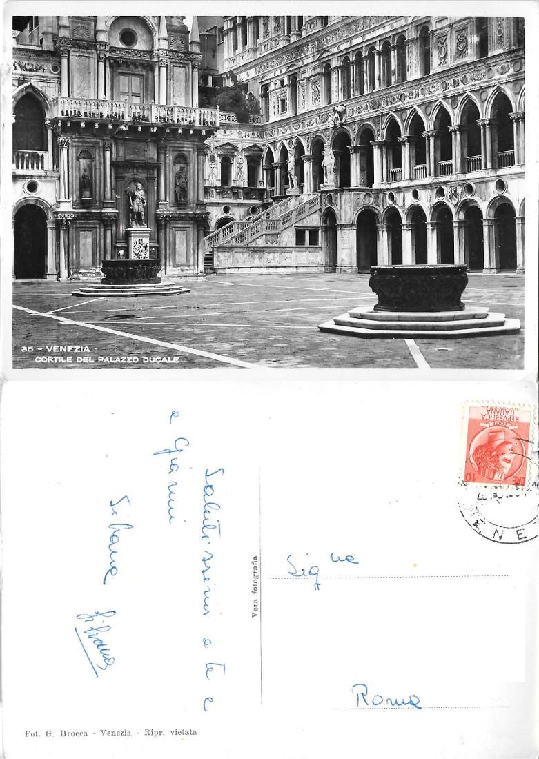 Venezia. Cortile di Palazzo Ducale. Viaggiata 1954