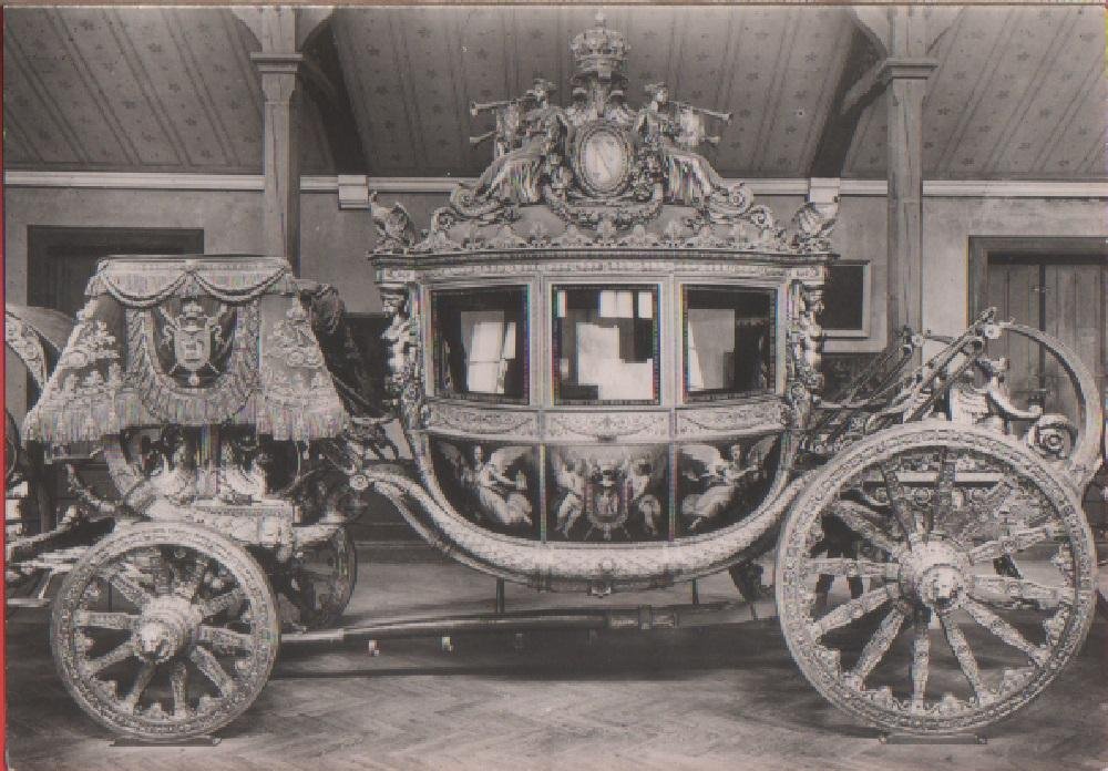 Versailles. Voiture du Sacre de Charles X. Non viaggiata