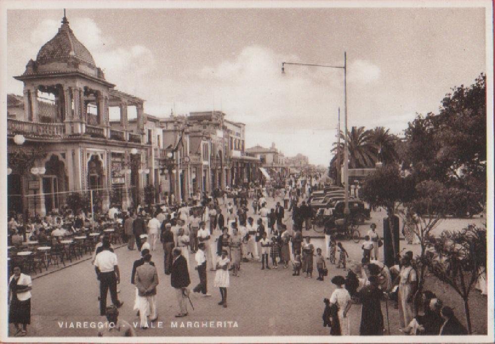 Viareggio. Viale Regina Margherita. Non viaggiata, originale 1938