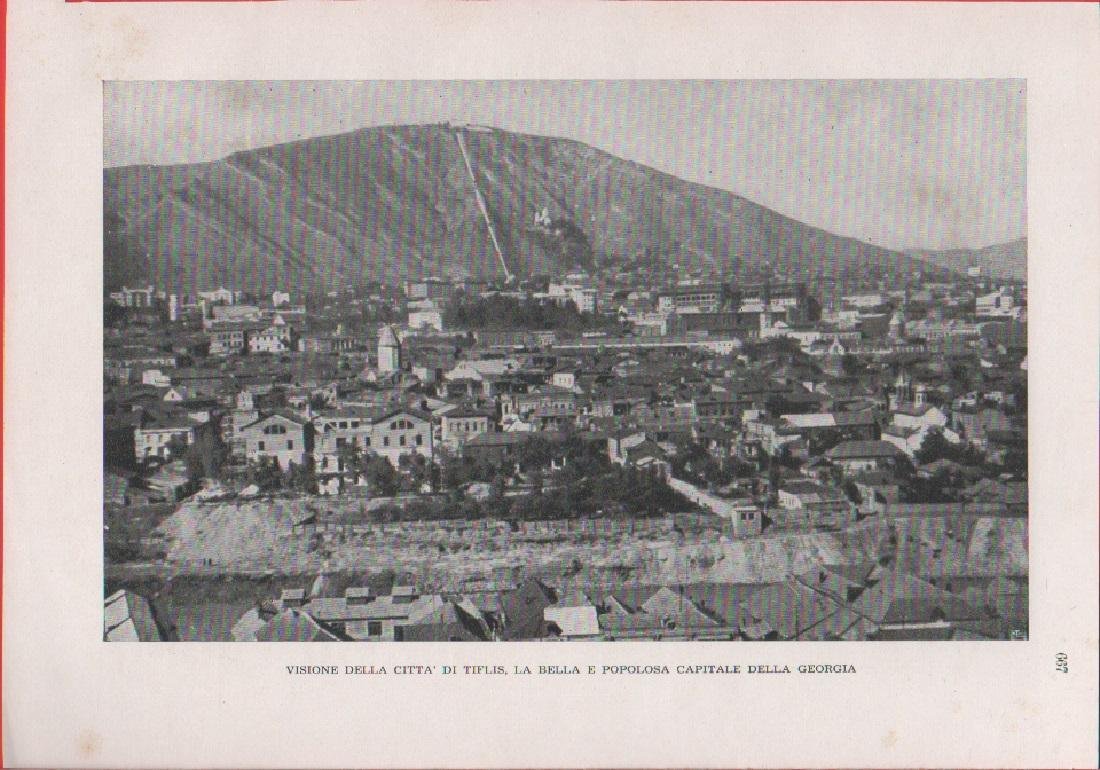Visione della città di Tiflis, capitale della Georgia. Foto da …