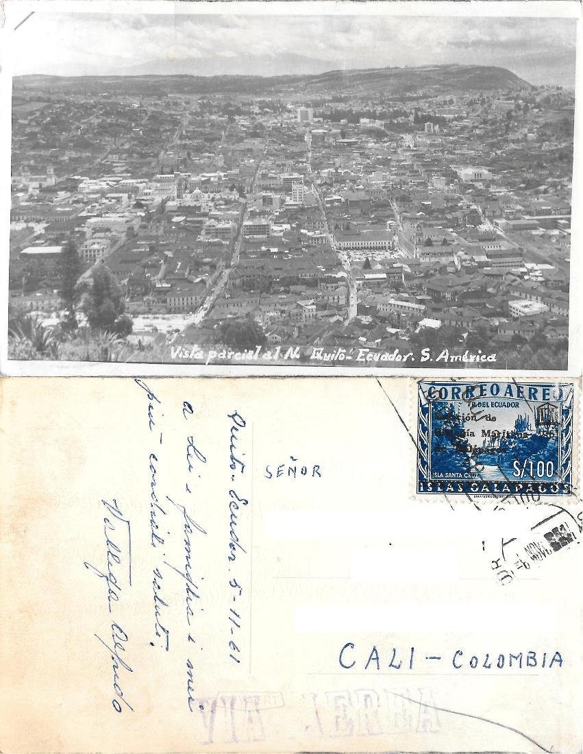 Vista parcial al N. Quito. Viaggiata 1961. Francobollo Galapagos sovrastampato