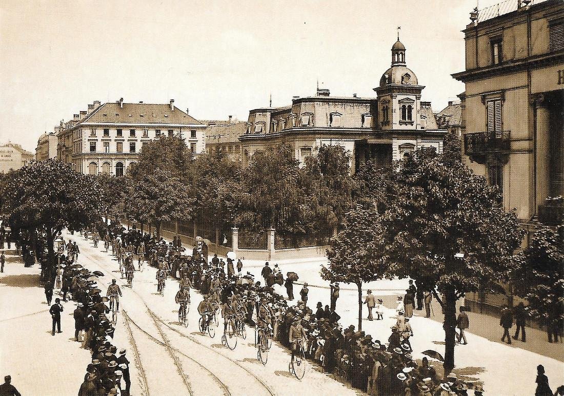 Zürich. Hochrad- Corso an der Bahnhofstrasse. Anstelle der Villa 'Windegg' …