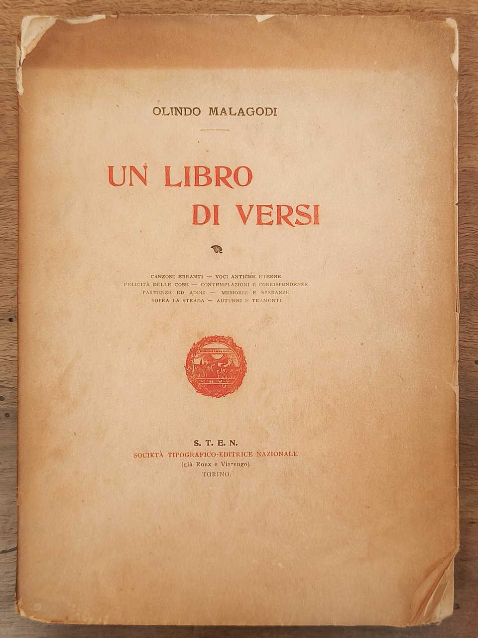 Un libro di versi