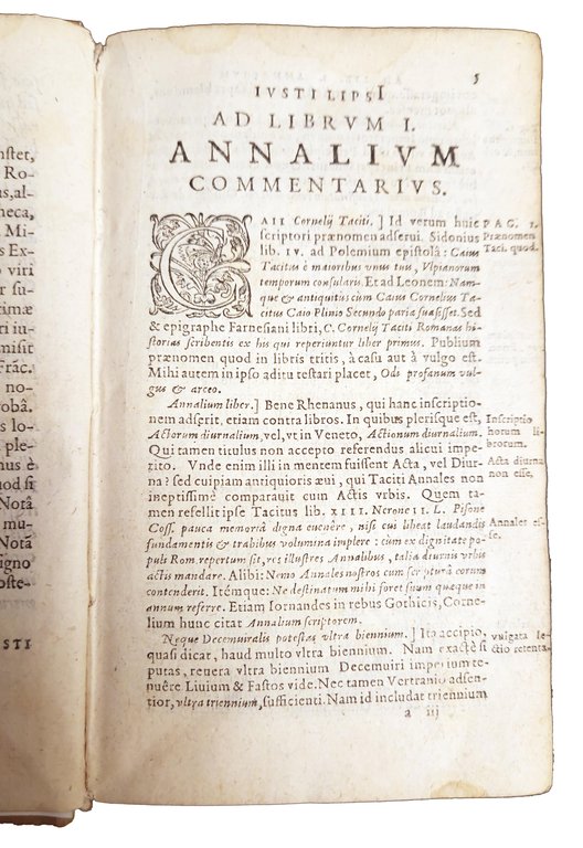 [1.]: Annales Cor. Taciti Liber commentarius, variis in locis vtiliter …
