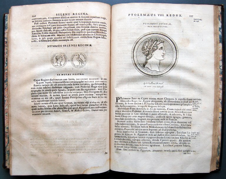 Historia Ptolemaeorum aegypti regum, ad fidem numismatum accommodata. Per J.Vaillant …