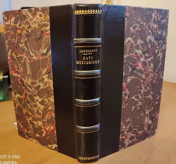 Voyage aux Pays Mystérieux. Yébou - Borgou - Niger