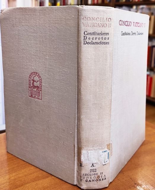 Concilio Vaticano 2. : costituciones, decretos, declaraciones, documentos pontificios complemantarios