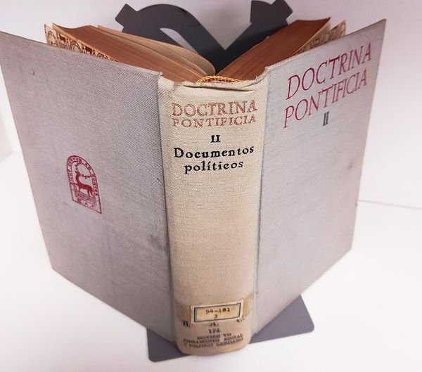 Doctrina pontificia 2: Documentos politicos. Estudio introductorio y sumario de …