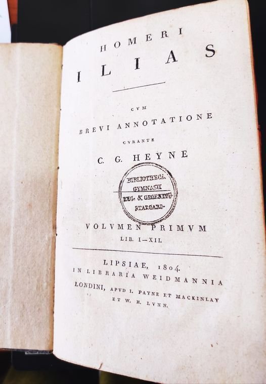 Homeri Ilias. Cum brevi annotatione curante C. G. Heyne. Volumen …