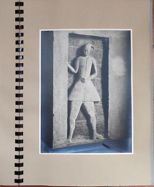 Il castello di Bari, testo di Franco Schettini, fotografie di …