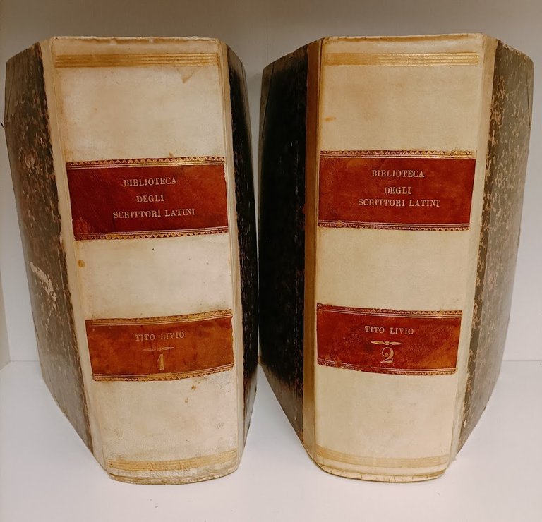 La storia romana di Tito Livio con supplementi del Freinsemio tradotta dal C. Luigi Mabil con annotazioni. Volume 1 e 2