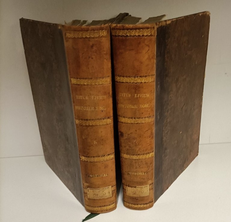 La storia romana di Tito Livio con supplementi del Freinsemio tradotta dal C. Luigi Mabil con annotazioni. Volume 1 e 2