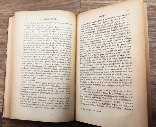 Les douze Cesars, traduction de La Harpe | Immagine Gallery 3