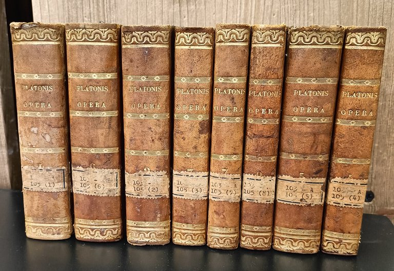 Platonis Opera. Cum scholiis a Ruhnkenio collectis ad optimorum librorum … | Immagine Gallery 1