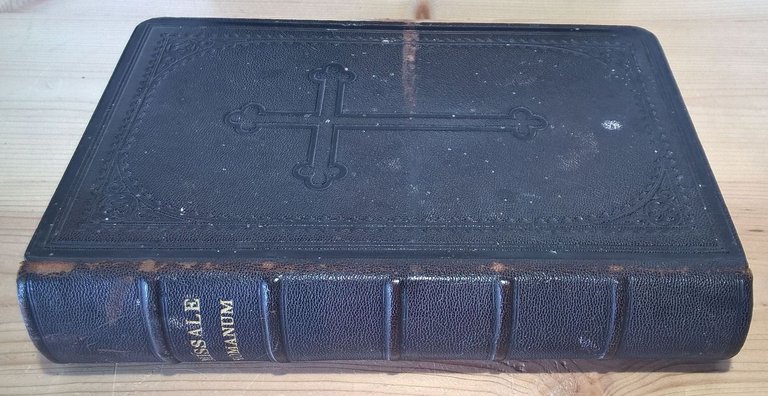Missale Romanum ex decreto sacrosancti concilii tridentini restitutum SS. PII V. Pontificis Maximi. Jussu Editum Clementis VIII Urbani VIII et Leonis XIII.