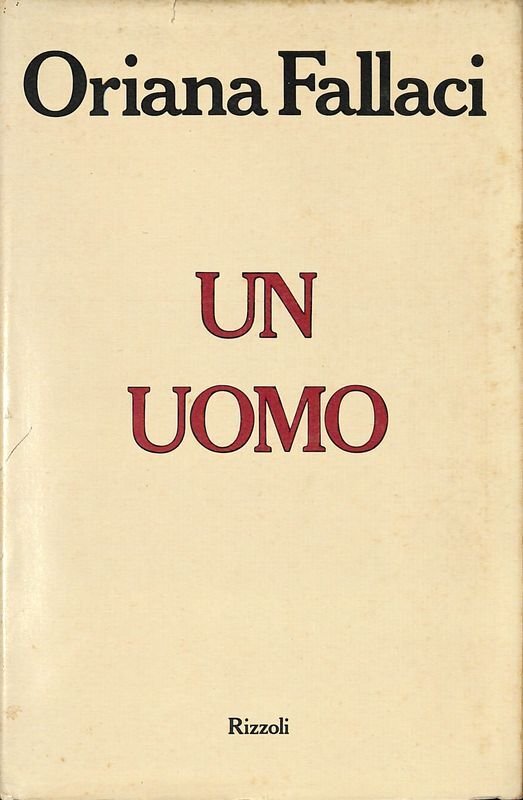 Un uomo | Immagine principale