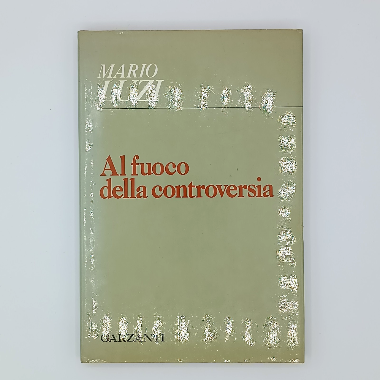Al fuoco della controversia | Immagine principale