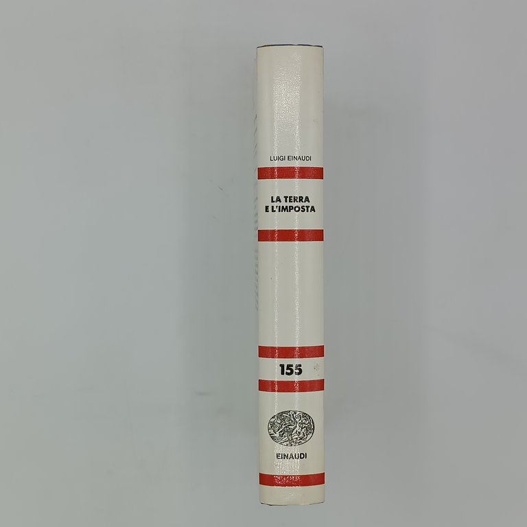 La terra e l'imposta