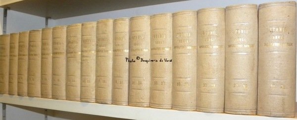 Storia degl’ Imperatori Romani da Augusto sino a Costantino. Del Sig. Crevier, Professore di Rettorica nel Collegio di Beauvais. Tradotta dal Francese la quale serve di continuazione alla Storia Romana del Sig. Carlo Rollin. 32 volumi in 16 volumi, completi.