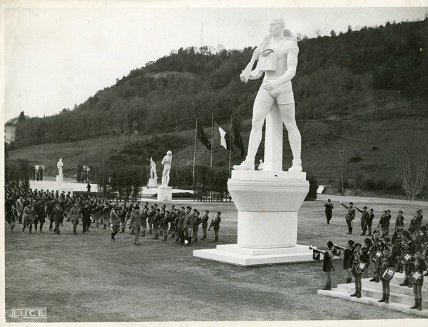 Si augura il monumento a Giovan Battista Perasso