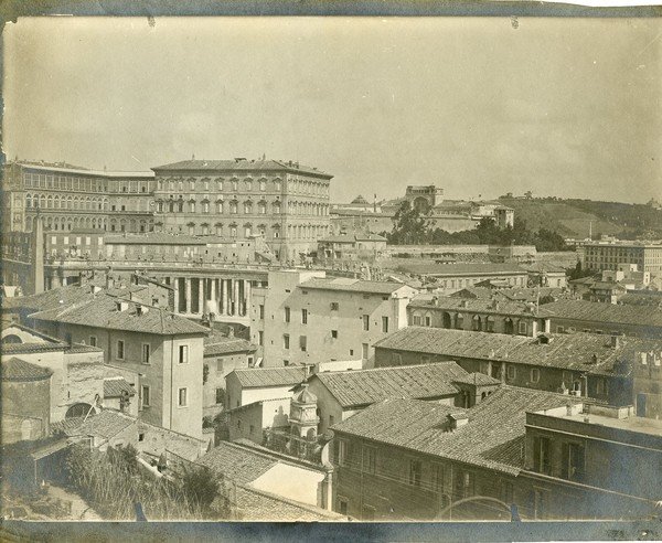 Roma. Vista dall'alto : Il vaticano e Borgo Pio